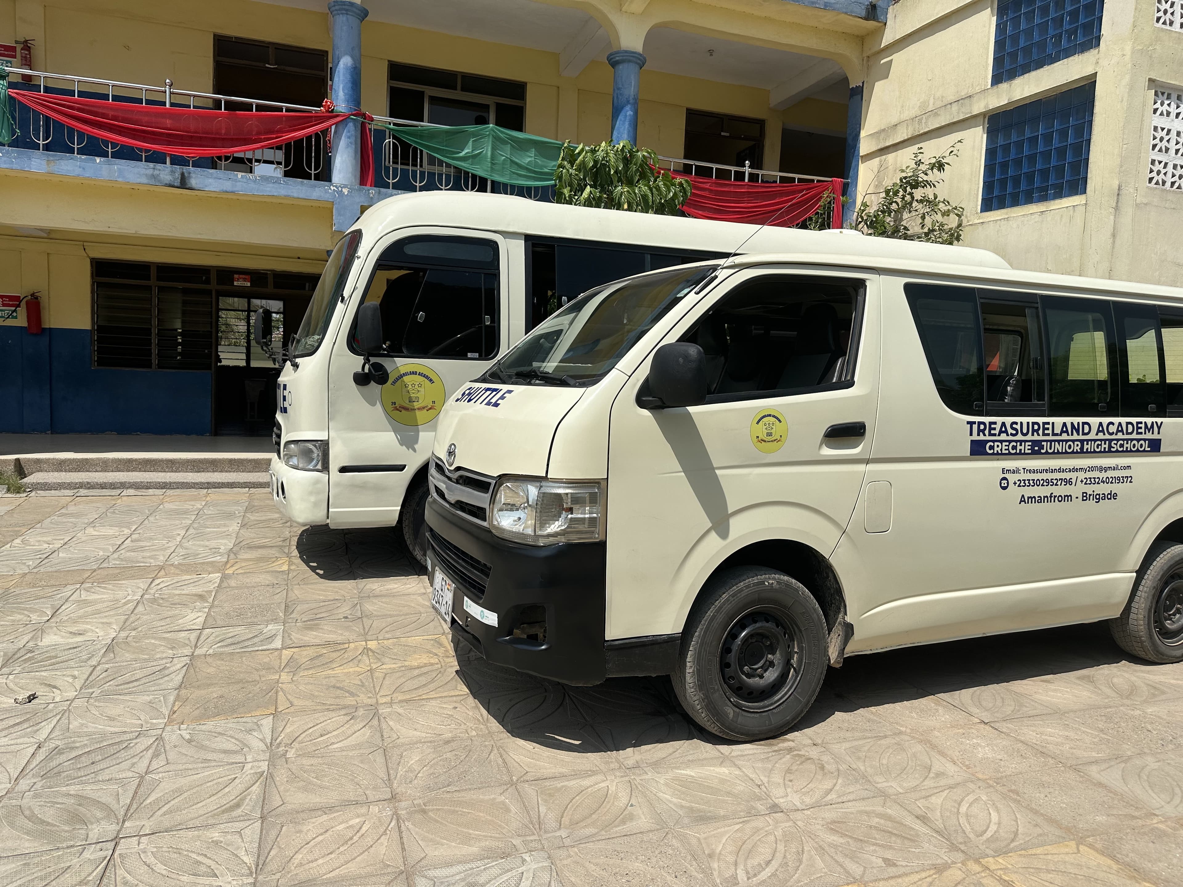 Treasureland Academy school transport in the courtyard